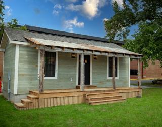 Barnwood Village - White Sulphur Springs - 9