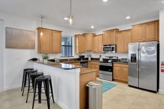 Beautiful 6BR Family Pool Home Champions Gate-1460 - Davenport - 4