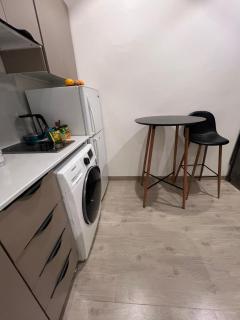 High-End Furnished -Studio - Kuwait - 5