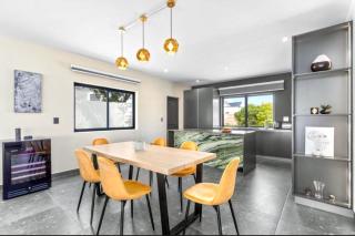 Modern Mile 16 Beach Estate Home - Yzerfontein - 8