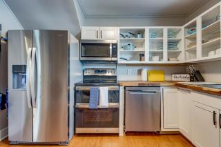 Midtown, Centennial, Vanderbilt Cozy, Cute, Private, and very Convenient - 607 28th Ave. Unit A - Nashville - 6