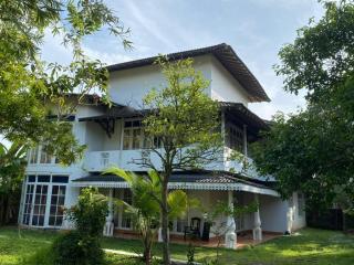 Pappi's Chateau - 4 min walk to beach - 0