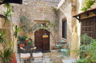 Saint Michel Apartments - 2