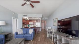 Laketown Wharf 1608 by Emerald Coast Retreats - Panama City Beach - 3