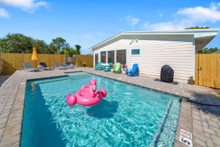 Beach Baby Brand New Pool Golf Cart included 3BR - 6