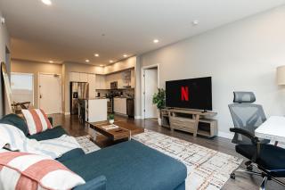 Stylish Cozy Apartment with Pool and Gym In WEHO - Los Angeles - 5