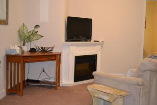 Private Walkout In-Law Suite - - 5