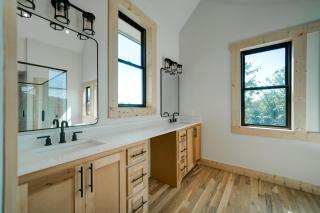 Dahlonega Mountain Creekside Oasis 4 Bedroom - Dahlonega - 2