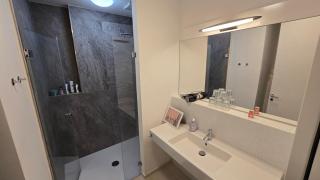 A spacious and comfortable room - Monaco di Baviera - 6