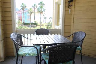 Seas the Day - Spacious Beach Condo - 1