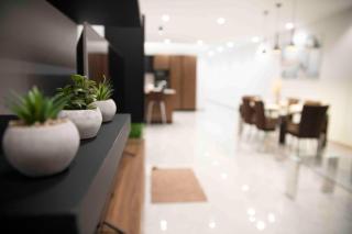 Flat 3, nearby Beaches & Countryside, with Terrace - 8