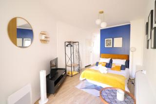 Le Néo - Studio chic avec sa cour privative et fibre - 3