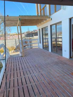 Amplia casa en exclusivo sector de Caldera - 1