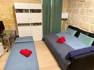 St Elias Apartment - St Julian's - 4