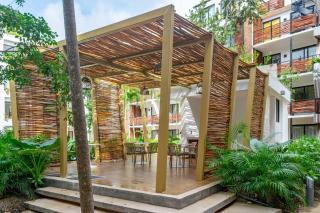 Pool & Rooftop in Tulum 2 Bedrooms Apartment - 8