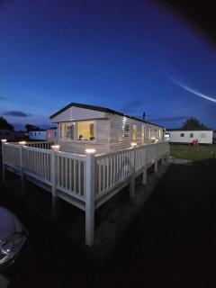 Doc's Cave - Mablethorpe - 9