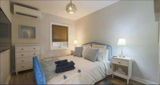 Casa Queen East - Modern 2BR Suite in Leslieville - 7