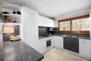 2 69 Noosa Parade Noosa Heads - 4