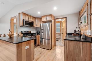 Overland Retreat - 1