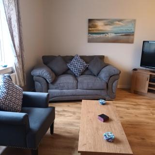 Tigh a' Chreagain -  - 2