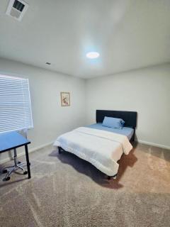 Luxury Living! Peaceful,Comfort and Spacious - Winston-Salem - 6