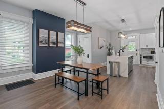Minutes to Arena District - Foosball & Game Area - Columbus - 8
