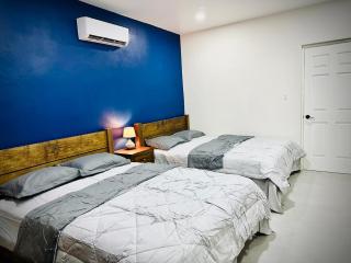 Eagle Stays Aruba-NEW Stunning One Bedroom Apartment Near Eagle Beach! - Oranjestad - 0