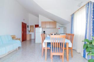 Apartments Annie - Postira - 7