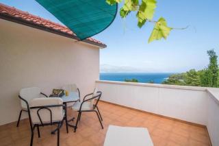 Apartments Annie - Postira - 1