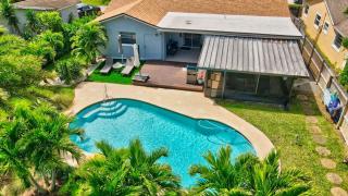 Private Tropical Oasis - Saltwater Pool - Boca Raton - 9