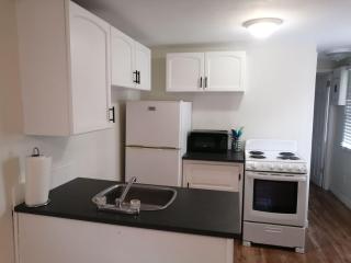 1 bedroom cottage 2 minutes from Beach 1 - Wasaga Beach - 5