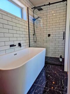 Hayes Lake Villa - 8