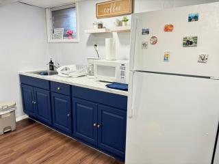 Cozy 1 bedroom close to NYC with private bar - North Bergen - 2