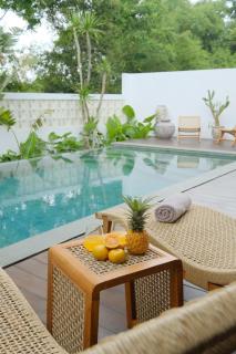 Casa Antheza Villa Jogja - 4