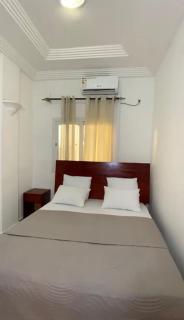 Apartment with pool, hot water and cheap wifi - Douala - 6