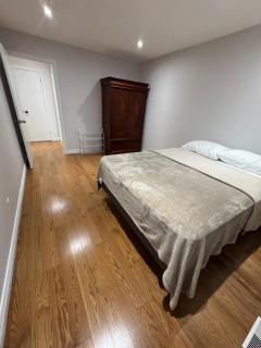One bedroom in luxurious brand new ground level apartment - Mississauga - 8