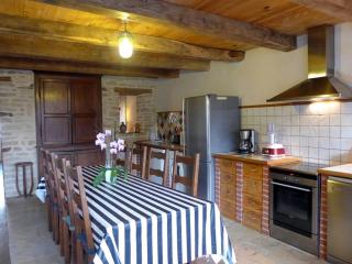 Gîte familial rénové, jardin avec jeux, terrasse, proche circuits randonnée, 7 pers + 2 bébés - FR-1-611-4 - Chantraines - 5