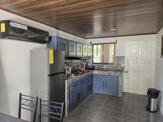 Casa Tucan 2bdr beach house AC BBQ Playa Blanca - Puerto Jiménez - 1