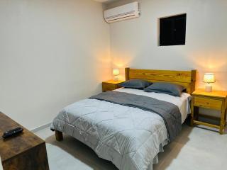 Eagle Stays Aruba-NEW Charming One Bedroom Retreat, Cozy & Close to Eagle Beach! - 3