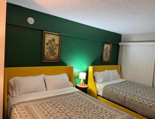 Beverly Hills Charm Rodeo Cedar - 7