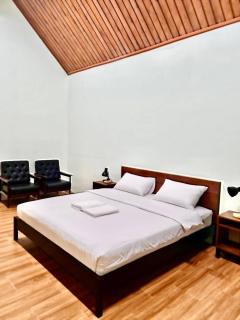 Baan Pong Tara - Suan Phung - 4