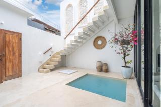 Villa Tropical Nomad at Canggu - Badung - 8