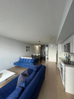 The FIFA Fan Loft, Sleeps 7, Parking included - 9