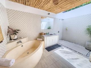 Chic Tropical Villa 2 bedroom di Canggu - Canggu - 5