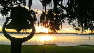 Lakefront Cottage Orlando-Tampa - 4