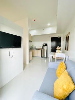 WV 19 Simple Studio with Bunk Bed - Iloilo City - 1