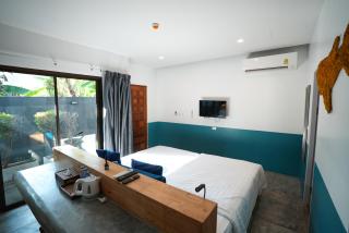 KRAAM Silhouette Hotel and Cafe Phuket - Chalong - 6