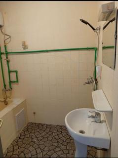 Deux chambres salon meublés - Cotonou - 5