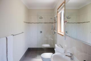 Bethy's Beach House - Mollymook - 1