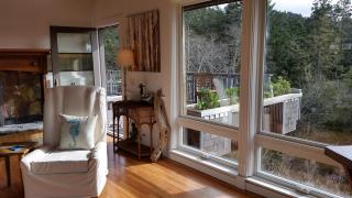 Amazing Getaway Oceanview with treehouse feel - Manchester - 3